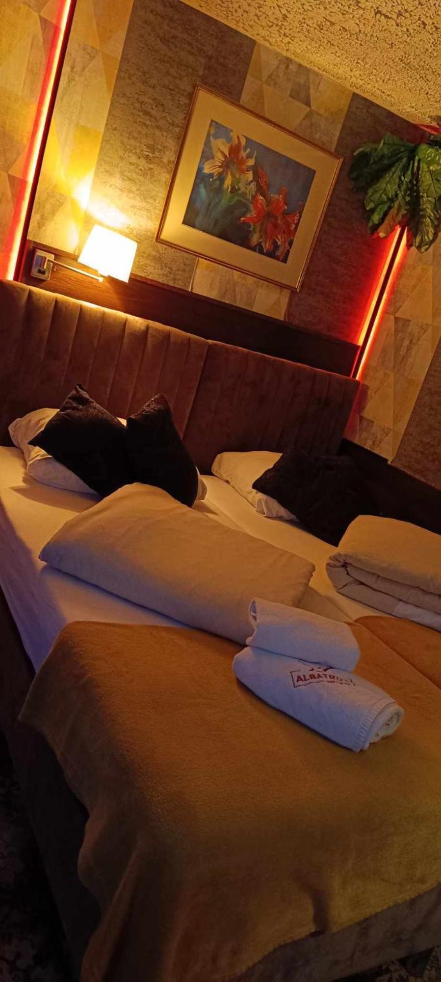 Zajazd Albatros Rzeszow Spa ภายนอก รูปภาพ