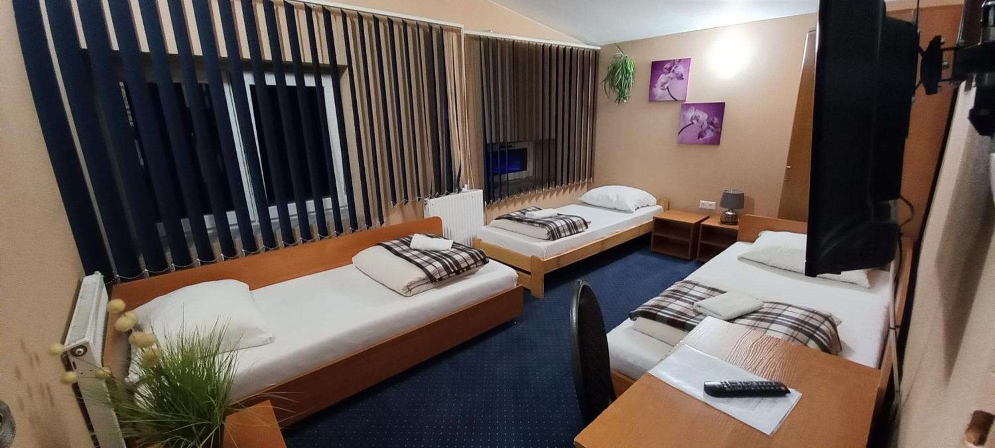 Zajazd Albatros Rzeszow Spa ภายนอก รูปภาพ