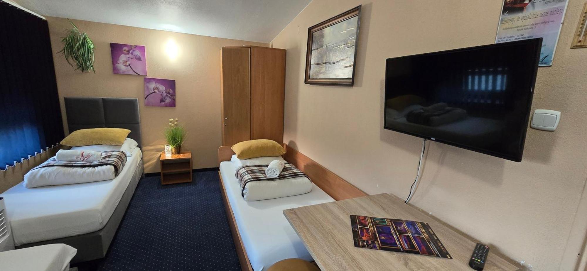 Zajazd Albatros Rzeszow Spa ภายนอก รูปภาพ