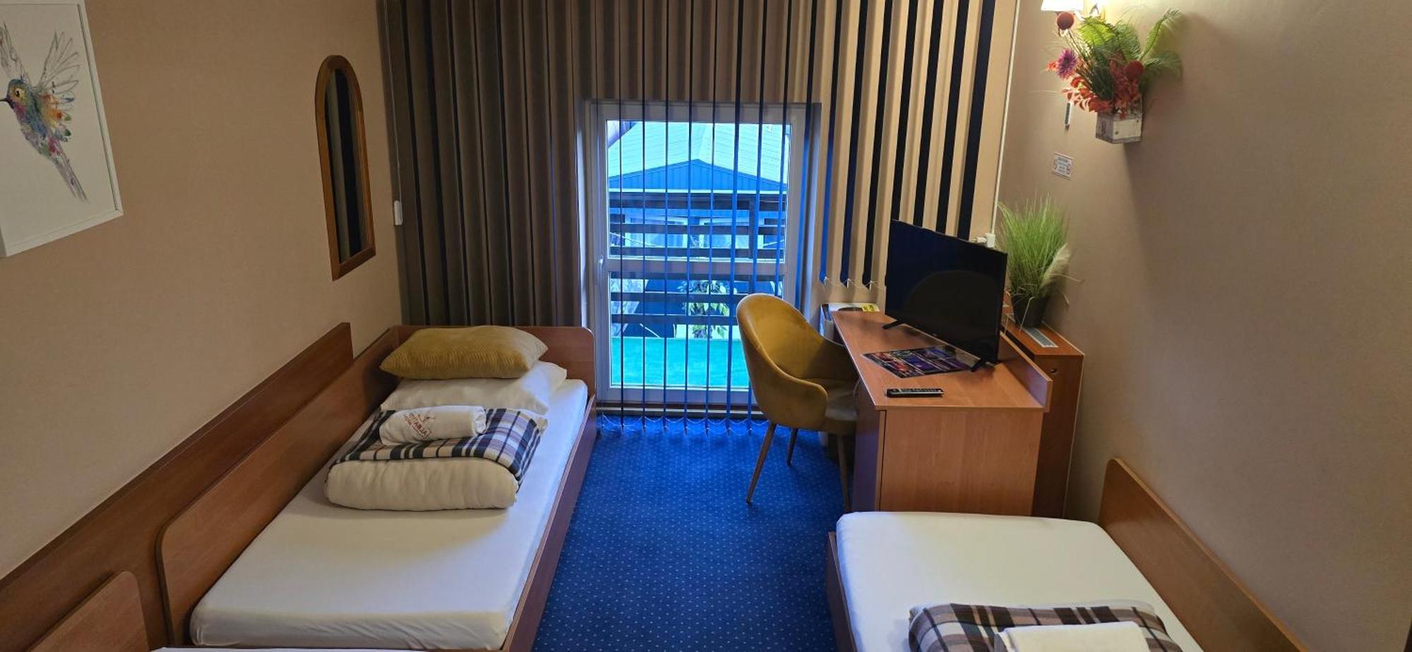 Zajazd Albatros Rzeszow Spa ภายนอก รูปภาพ